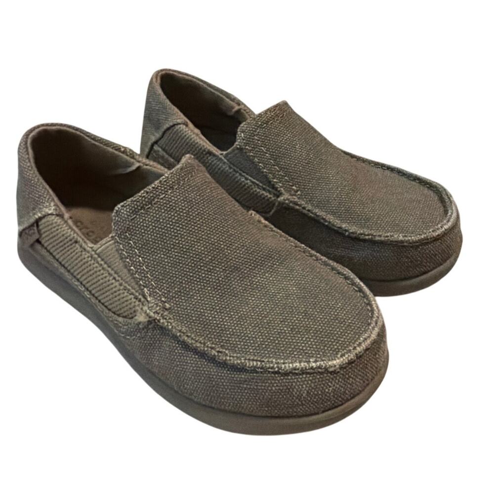 Crocs Kids’ Santa Cruz Slip-On Loafers Size 11 C Khaki Canvas